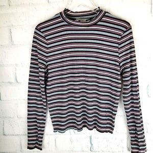 NWOT. JEWEL Long Sleeve Striped Top. Size L.